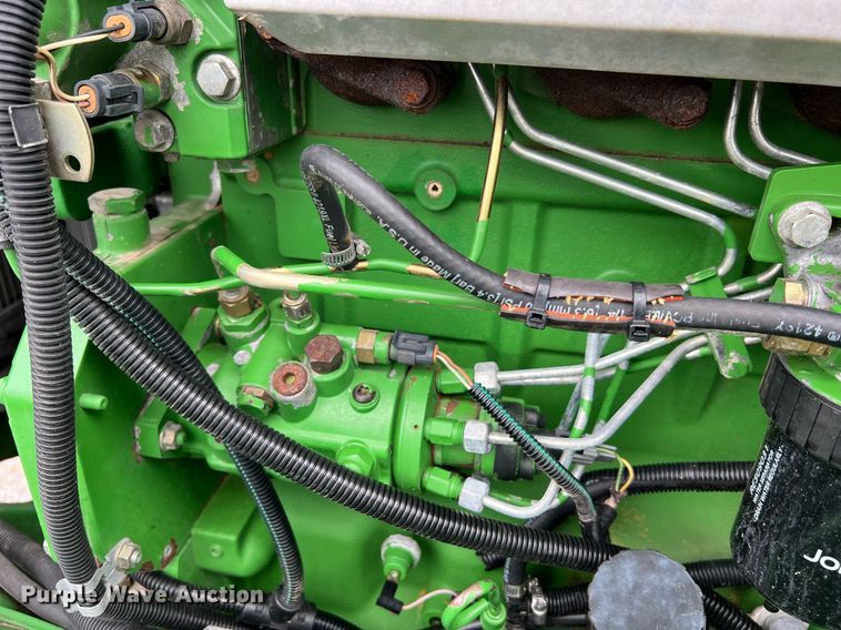 image for item LI9711 2006 John Deere 6615  MFWD tractor