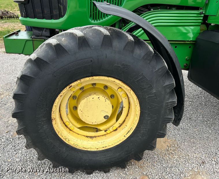 image for item LI9711 2006 John Deere 6615  MFWD tractor