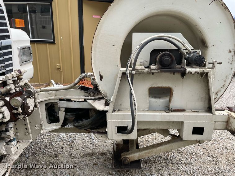 image for item LJ9771 1993 Ford LN8000  sewer jetter truck