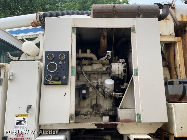 image for item LJ9771 1993 Ford LN8000  sewer jetter truck