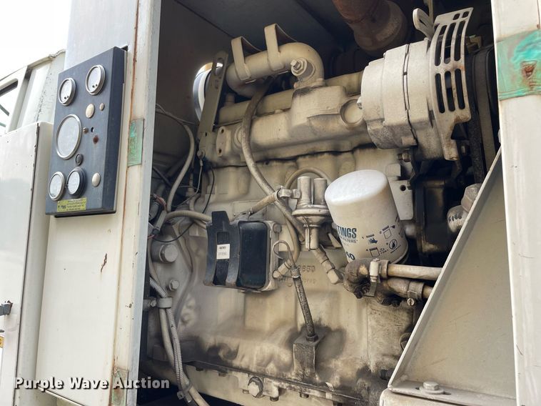 image for item LJ9771 1993 Ford LN8000  sewer jetter truck