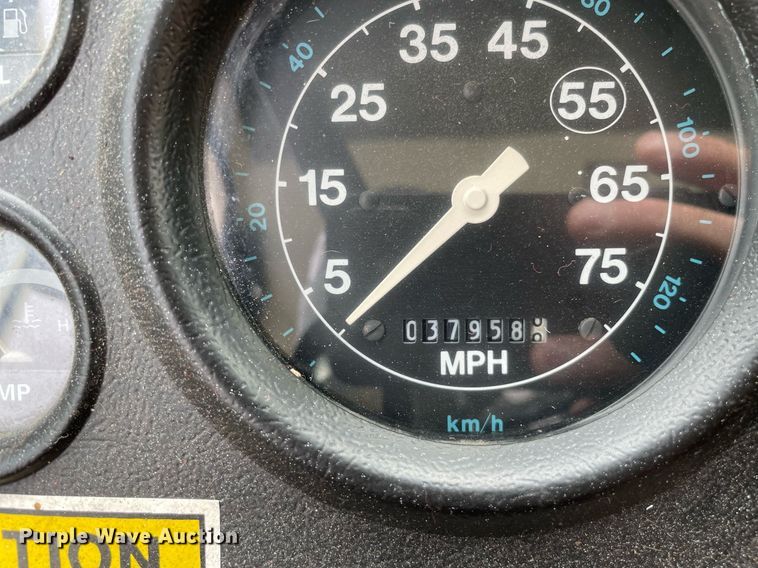 image for item LJ9771 1993 Ford LN8000  sewer jetter truck