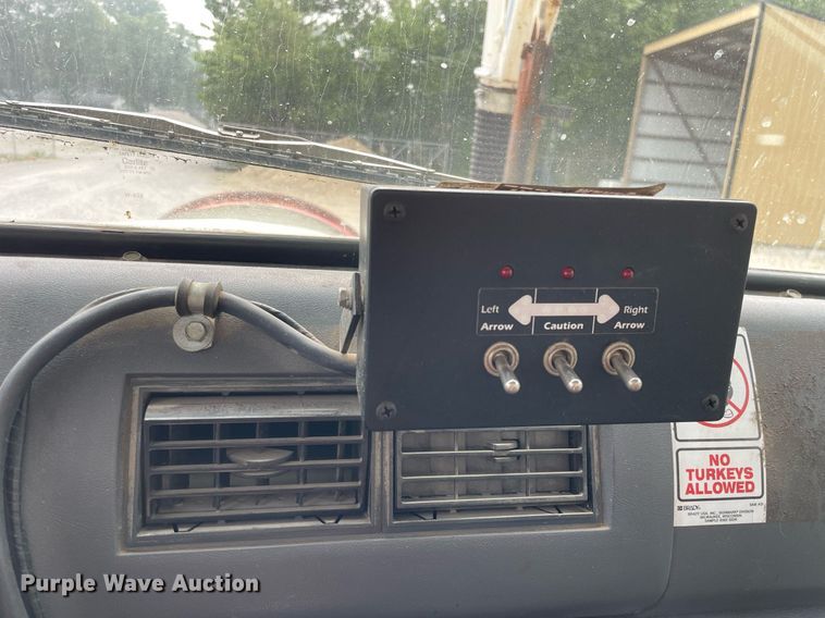 image for item LJ9771 1993 Ford LN8000  sewer jetter truck