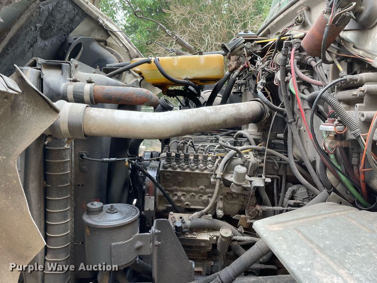 image for item LJ9771 1993 Ford LN8000  sewer jetter truck