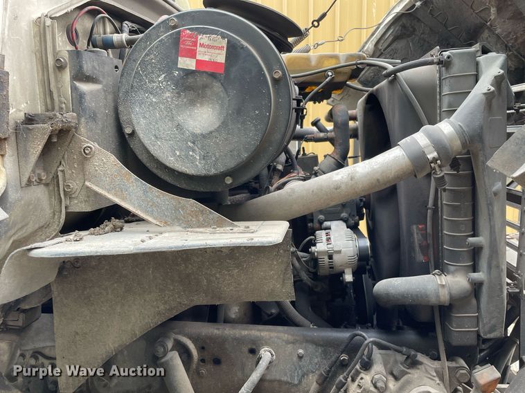 image for item LJ9771 1993 Ford LN8000  sewer jetter truck