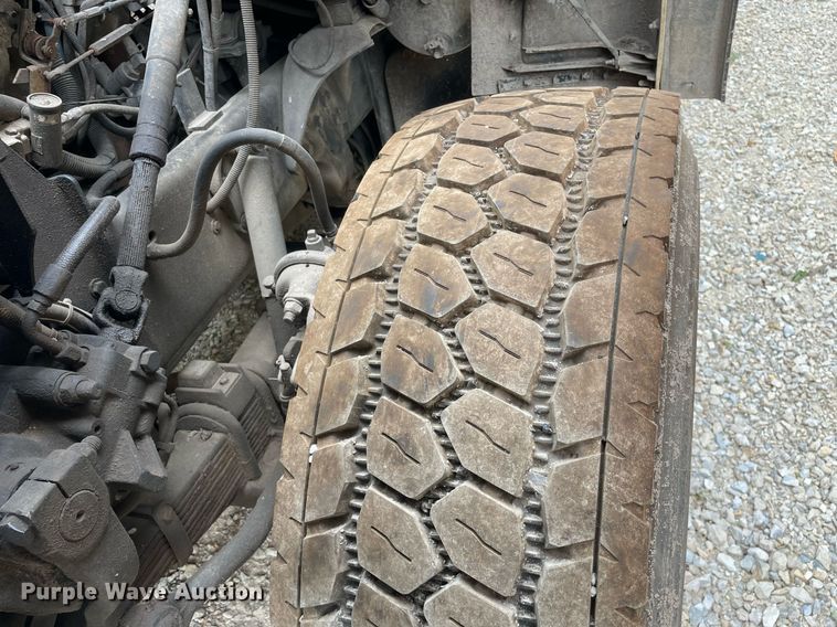 image for item LJ9771 1993 Ford LN8000  sewer jetter truck