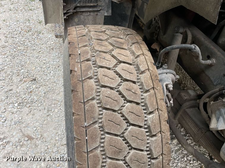 image for item LJ9771 1993 Ford LN8000  sewer jetter truck