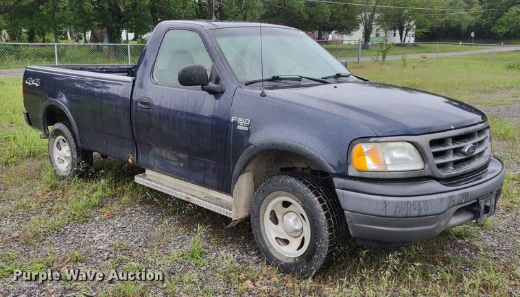 image for item LL9188 2003 Ford F150 XL  pickup truck