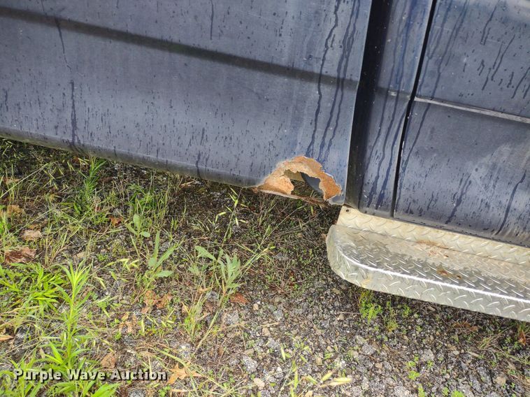 image for item LL9188 2003 Ford F150 XL  pickup truck