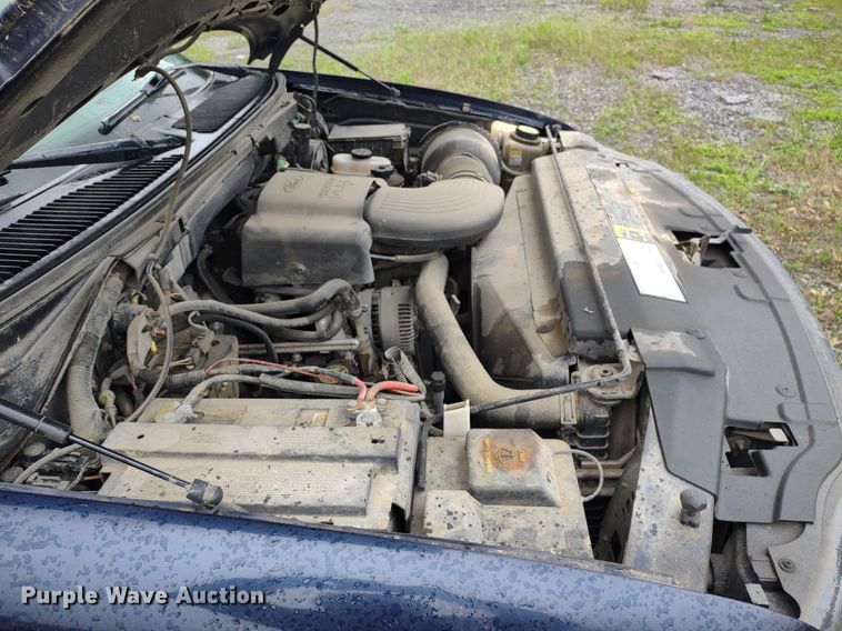 image for item LL9188 2003 Ford F150 XL  pickup truck