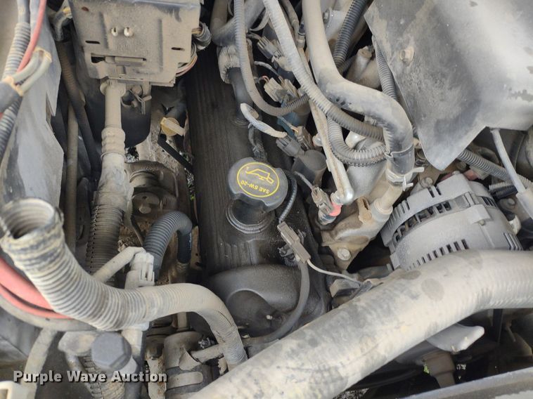 image for item LL9188 2003 Ford F150 XL  pickup truck