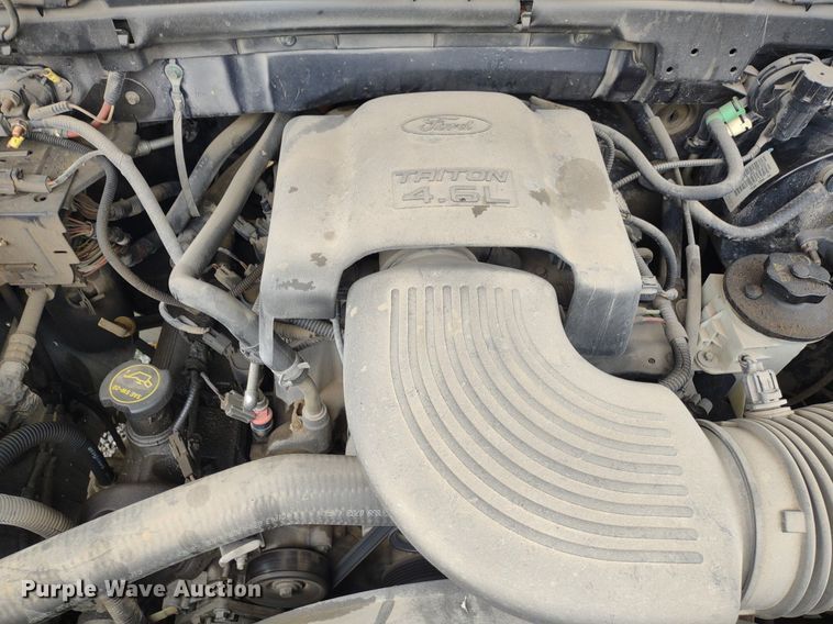 image for item LL9188 2003 Ford F150 XL  pickup truck