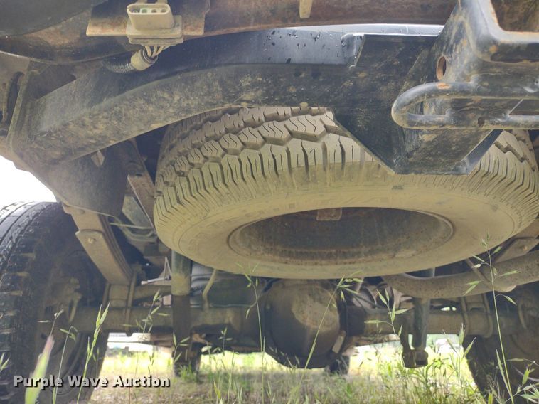 image for item LL9188 2003 Ford F150 XL  pickup truck