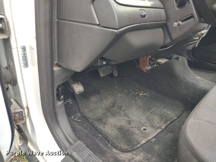 image for item LL9190 2010 Ford Crown Victoria Police Interceptor