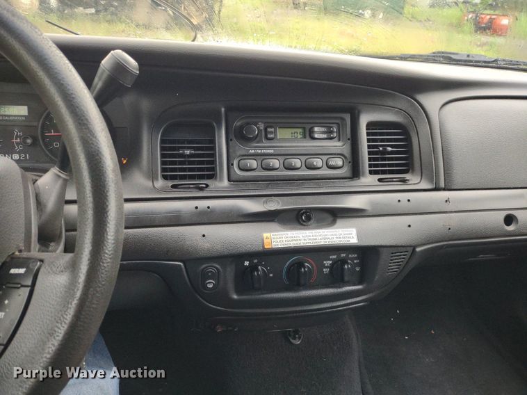 image for item LL9190 2010 Ford Crown Victoria Police Interceptor