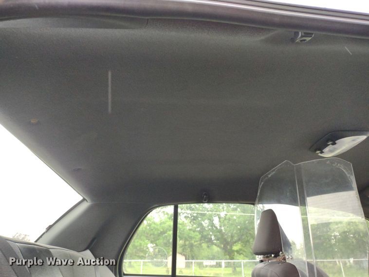 image for item LL9190 2010 Ford Crown Victoria Police Interceptor