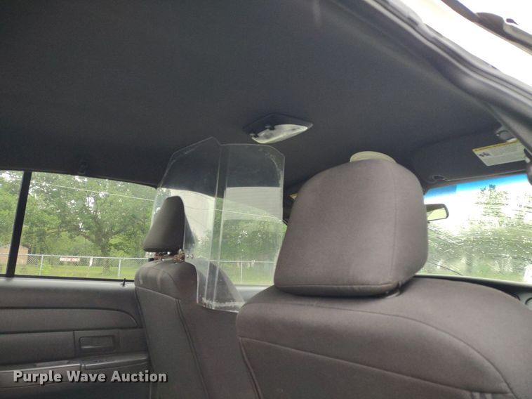 image for item LL9190 2010 Ford Crown Victoria Police Interceptor