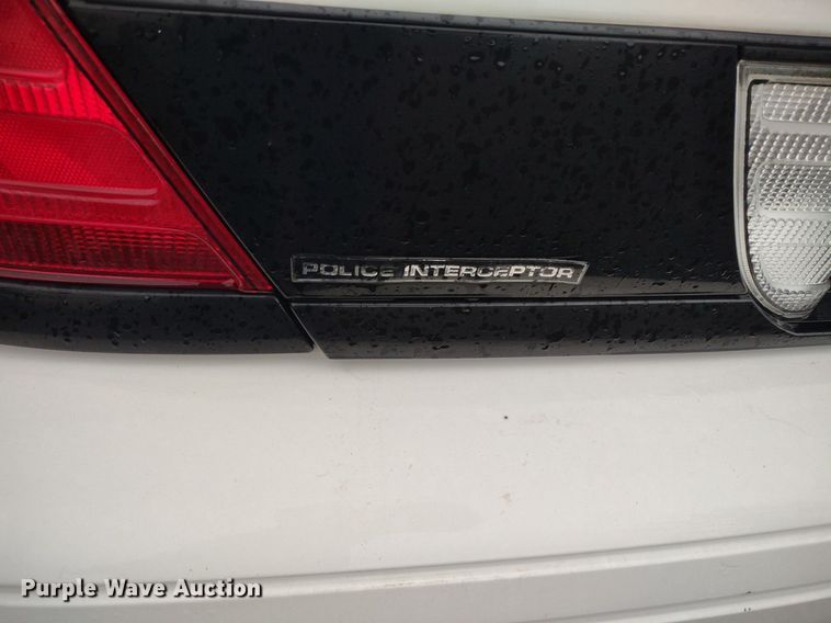 image for item LL9190 2010 Ford Crown Victoria Police Interceptor