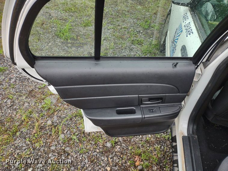 image for item LL9190 2010 Ford Crown Victoria Police Interceptor