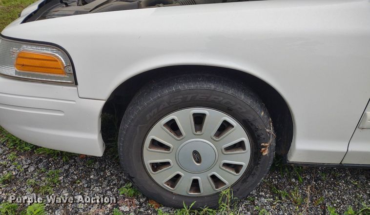 image for item LL9190 2010 Ford Crown Victoria Police Interceptor