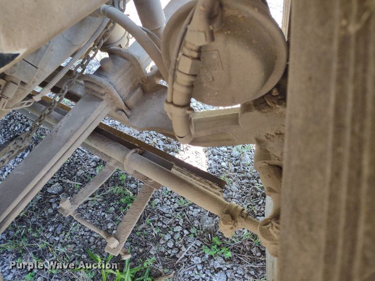 image for item LL9191 2009 International DuraStar 4300  street sweeper truck