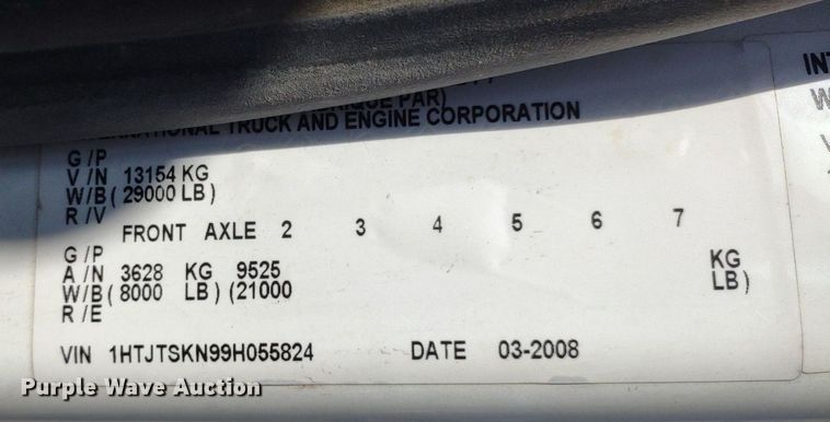 image for item LL9191 2009 International DuraStar 4300  street sweeper truck