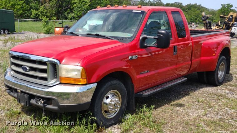 image for item LL9192 2000 Ford F350 Super Duty XLT  SuperCab pickup truck