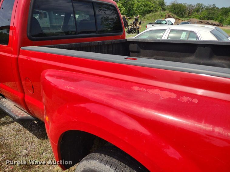 image for item LL9192 2000 Ford F350 Super Duty XLT  SuperCab pickup truck