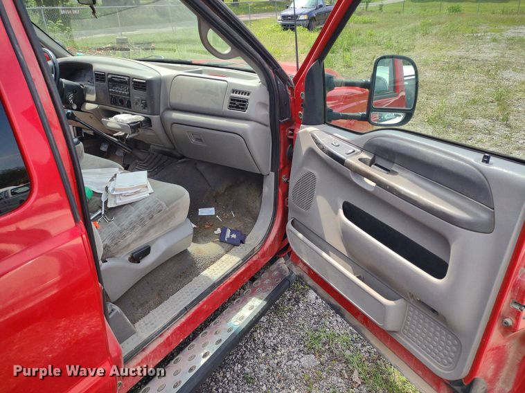 image for item LL9192 2000 Ford F350 Super Duty XLT  SuperCab pickup truck