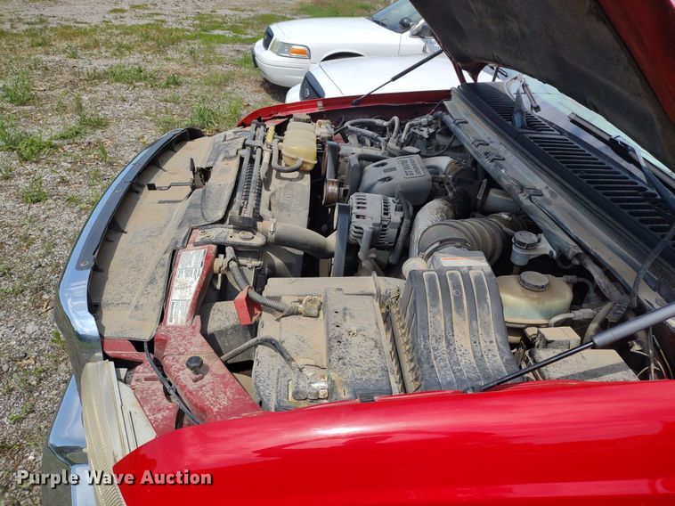 image for item LL9192 2000 Ford F350 Super Duty XLT  SuperCab pickup truck