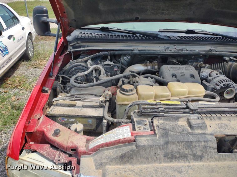 image for item LL9192 2000 Ford F350 Super Duty XLT  SuperCab pickup truck