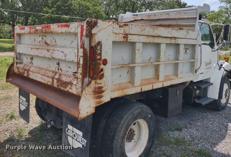 image for item LL9196 2002 Sterling Acterra  dump truck