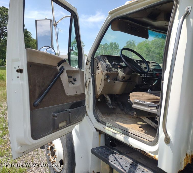 image for item LL9196 2002 Sterling Acterra  dump truck