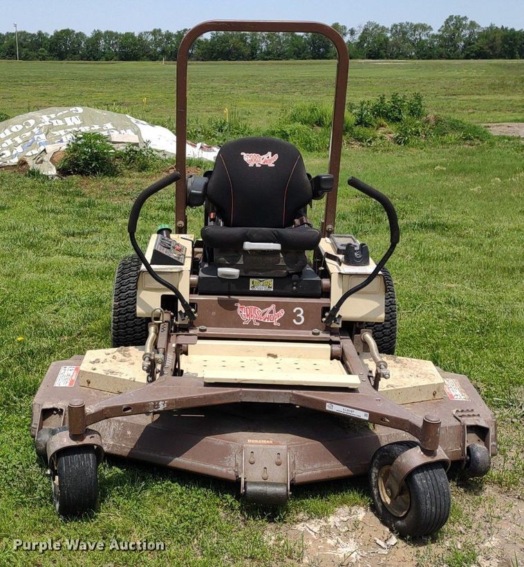 image for item LL9197 Grasshopper 400D  ZTR lawn mower