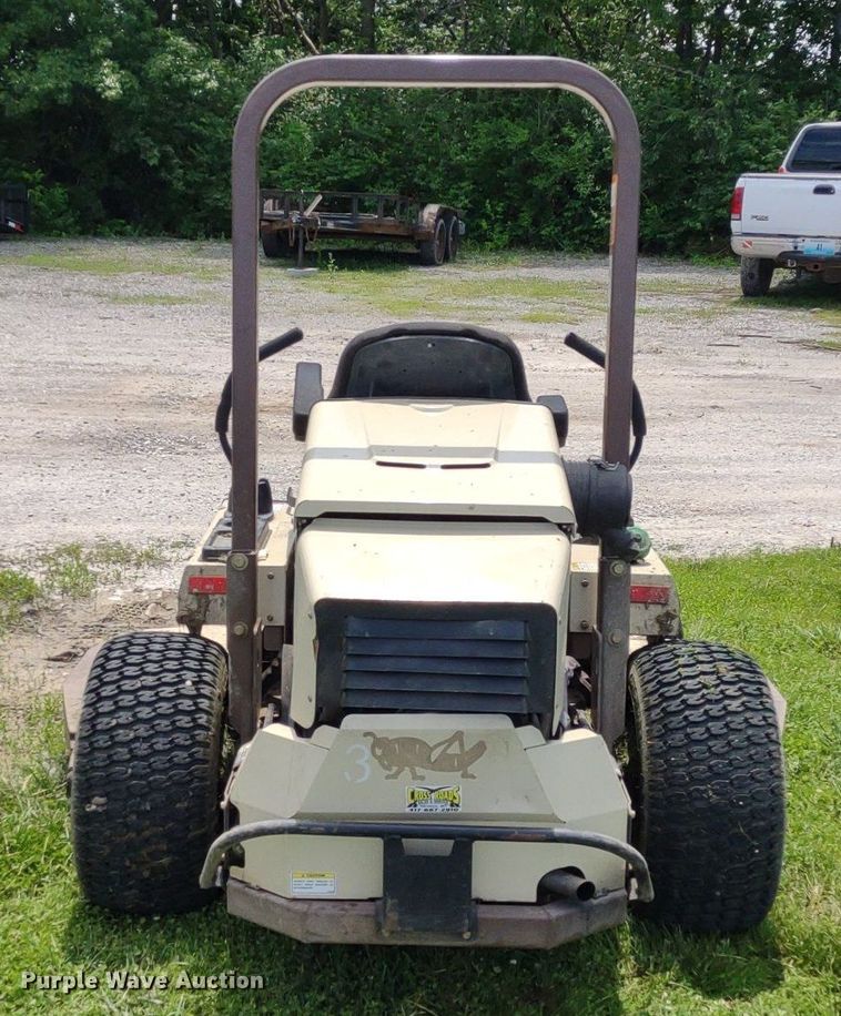 image for item LL9197 Grasshopper 400D  ZTR lawn mower