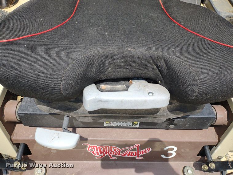 image for item LL9197 Grasshopper 400D  ZTR lawn mower