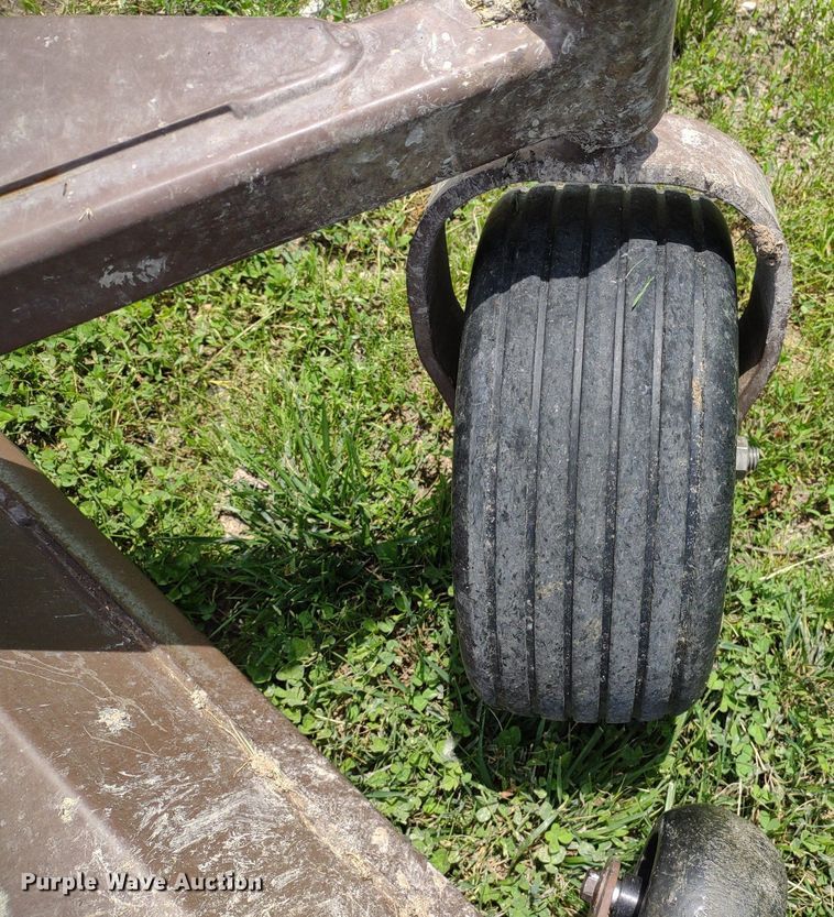 image for item LL9197 Grasshopper 400D  ZTR lawn mower