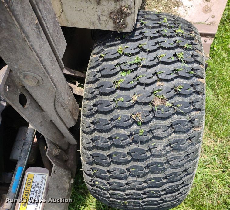 image for item LL9197 Grasshopper 400D  ZTR lawn mower