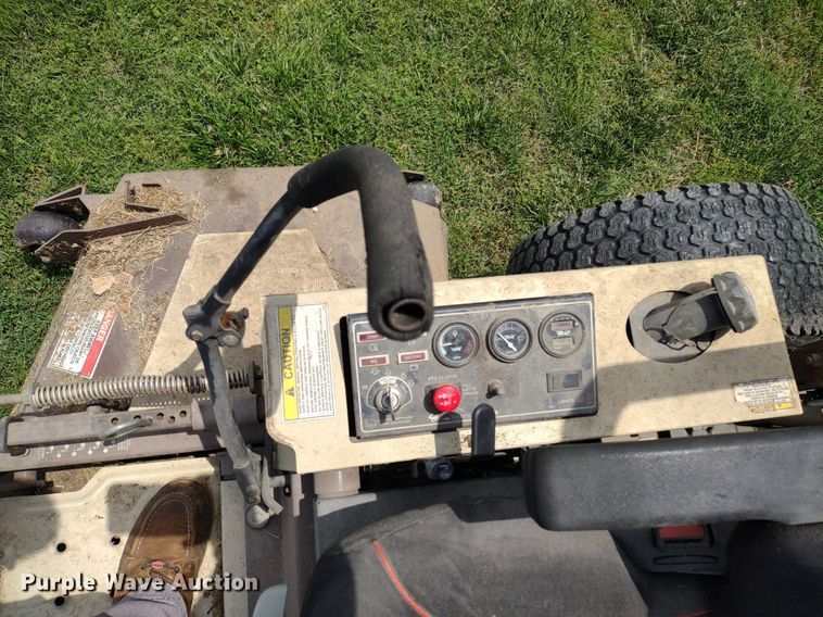 image for item LL9198 Grasshopper 432  ZTR lawn mower