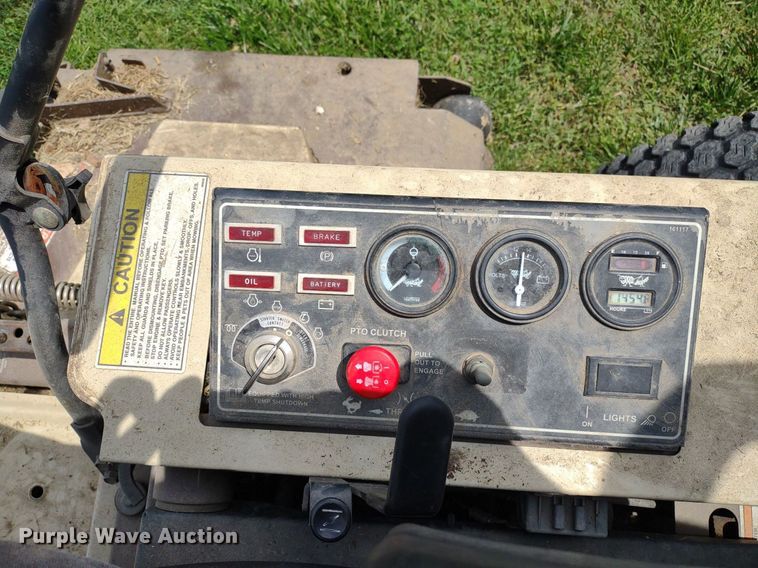 image for item LL9198 Grasshopper 432  ZTR lawn mower