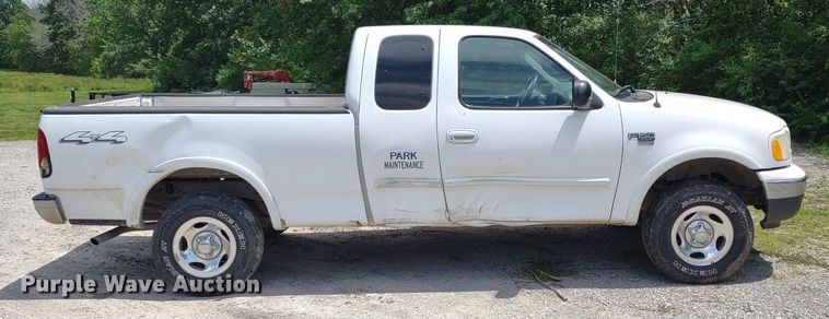 image for item LL9200 2001 Ford F150 XLT  SuperCab pickup truck