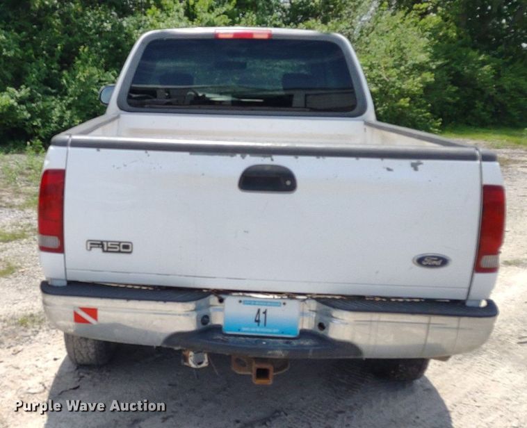 image for item LL9200 2001 Ford F150 XLT  SuperCab pickup truck