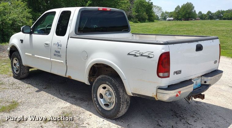 image for item LL9200 2001 Ford F150 XLT  SuperCab pickup truck