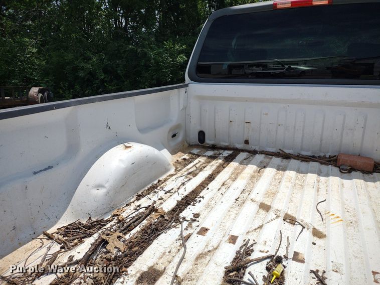 image for item LL9200 2001 Ford F150 XLT  SuperCab pickup truck