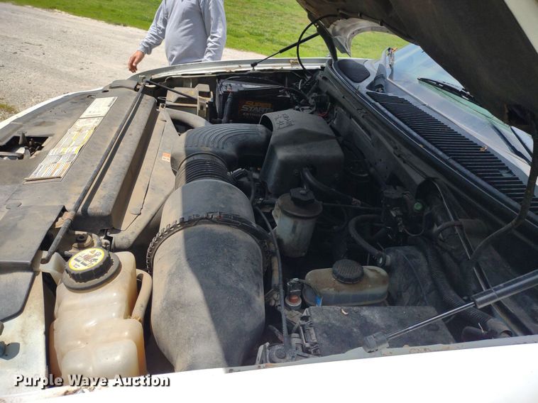 image for item LL9200 2001 Ford F150 XLT  SuperCab pickup truck