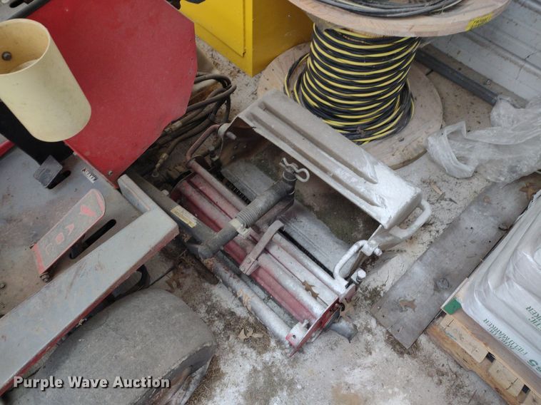 image for item LL9201 Jacobsen Greens King IV  greens mower