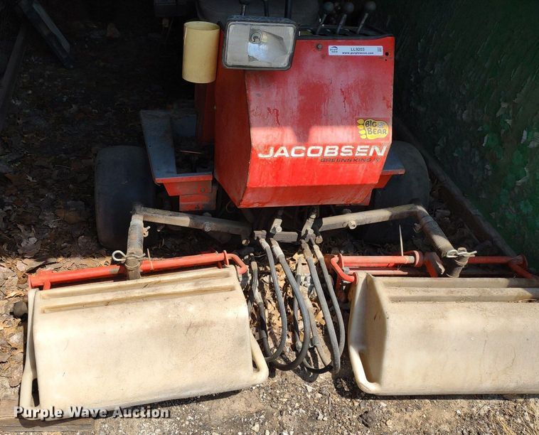 image for item LL9203 Jacobsen Greens King IV  greens mower