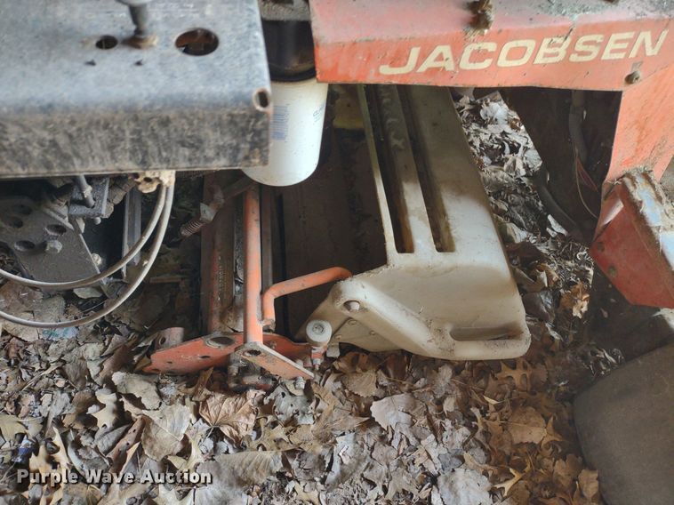 image for item LL9203 Jacobsen Greens King IV  greens mower