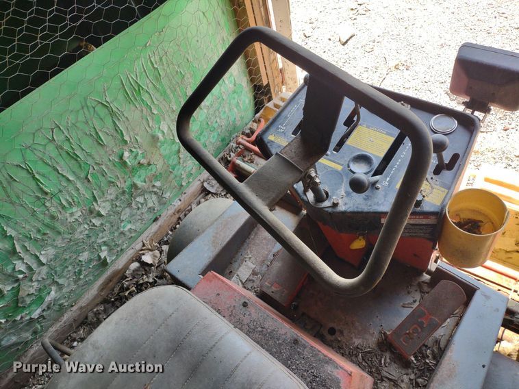 image for item LL9203 Jacobsen Greens King IV  greens mower