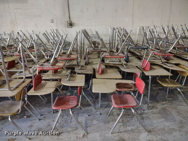 image for item LL9230 Approximately 185 desks